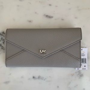 New Michael Kors Slim Trifold Leather Wallet